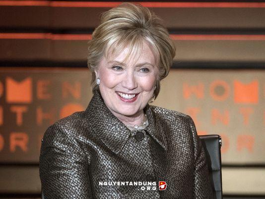 Bà Clinton lập tổ chức chính trị đối đầu ông Trump - Ảnh 1.