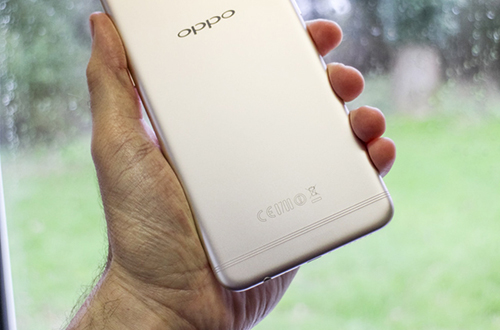 Trên tay Oppo F3 Plus dùng camera selfie kép ấn tượng