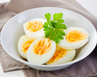 6 sai lầm khi ăn trứng gà hầu như ai cũng mắc