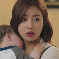 Phận vợ 'ăn bám' chồng, cuộc đời quẩn quanh trong chữ... khổ