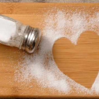 Ăn ít muối có thể làm tăng nguy cơ suy tim