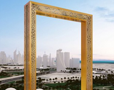Dubai xây “khung ảnh” mạ vàng cao bằng nhà 50 tầng