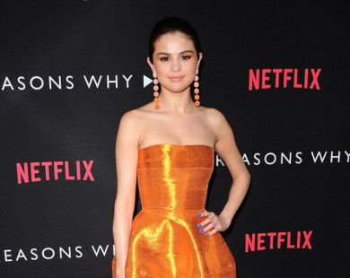 Selena Gomez xuất hiện xinh đẹp trên thảm đỏ trong vai trò hoàn toàn mới