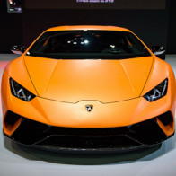 Giá 6,3 tỷ đồng là giá Lamborghini Huracan Performante ra mắt tại Thái Lan
