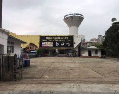 Quảng Ninh đóng cửa 15 cửa hàng chỉ bán cho người Trung Quốc