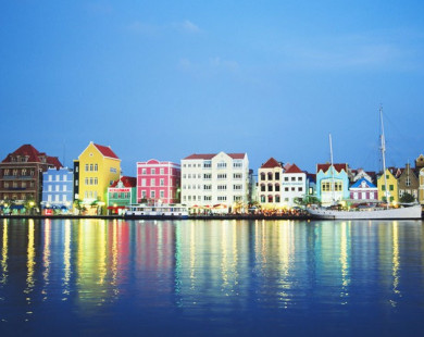 12 thành phố rực rỡ sắc màu nhất thế giới