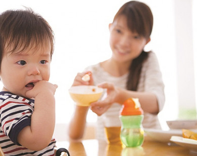 Chế độ ăn cho trẻ suy dinh dưỡng