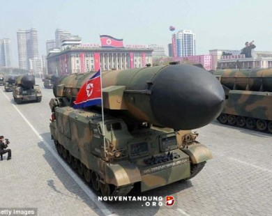 Tên lửa vừa bắn thử của Triều Tiên đạt đến độ cao 2.000km