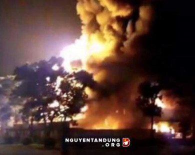 Cháy lớn tại khu công nghiệp Nội Bài, Hà Nội