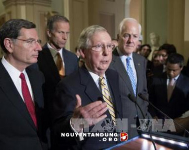 Thượng viện Mỹ không thông qua dự luật thay thế Obamacare