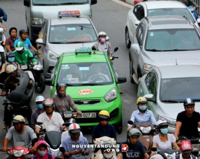 Hà Nội: Thay đổi mầu sơn taxi ngoài lộ trình cần gắn với lợi ích cộng đồng