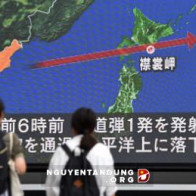 Người Nhật Bản vội vã trú ẩn khi tên lửa Triều Tiên bay ngang