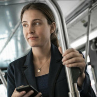 Hãng hàng không đưa sáng kiến “đứng như trên xe bus”