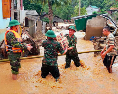 Thủ tướng chỉ đạo khẩn trương cung cấp lương thực, nhu yếu phẩm cho người dân bị ảnh hưởng bởi bão số 3