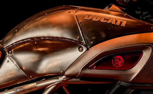 Ducati Diavel Diesel chốt giá 696 triệu đồng