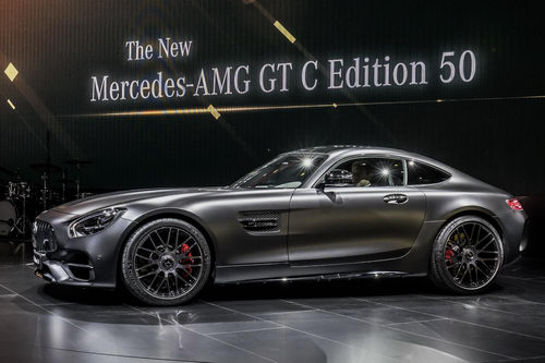 Mercedes-Benz ra mắt dòng AMG GT 2018