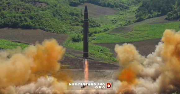 Tên lửa Triều Tiên chỉ có 0,001% cơ hội đánh trúng Guam