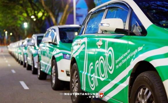 Grab, Uber sẽ không được kết nối thêm xe mới ở Sài Gòn