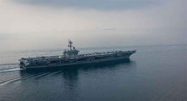 Siêu tàu sân bay Mỹ vào vị trí đưa Triều Tiên vào tầm ngắm - Ảnh 1.