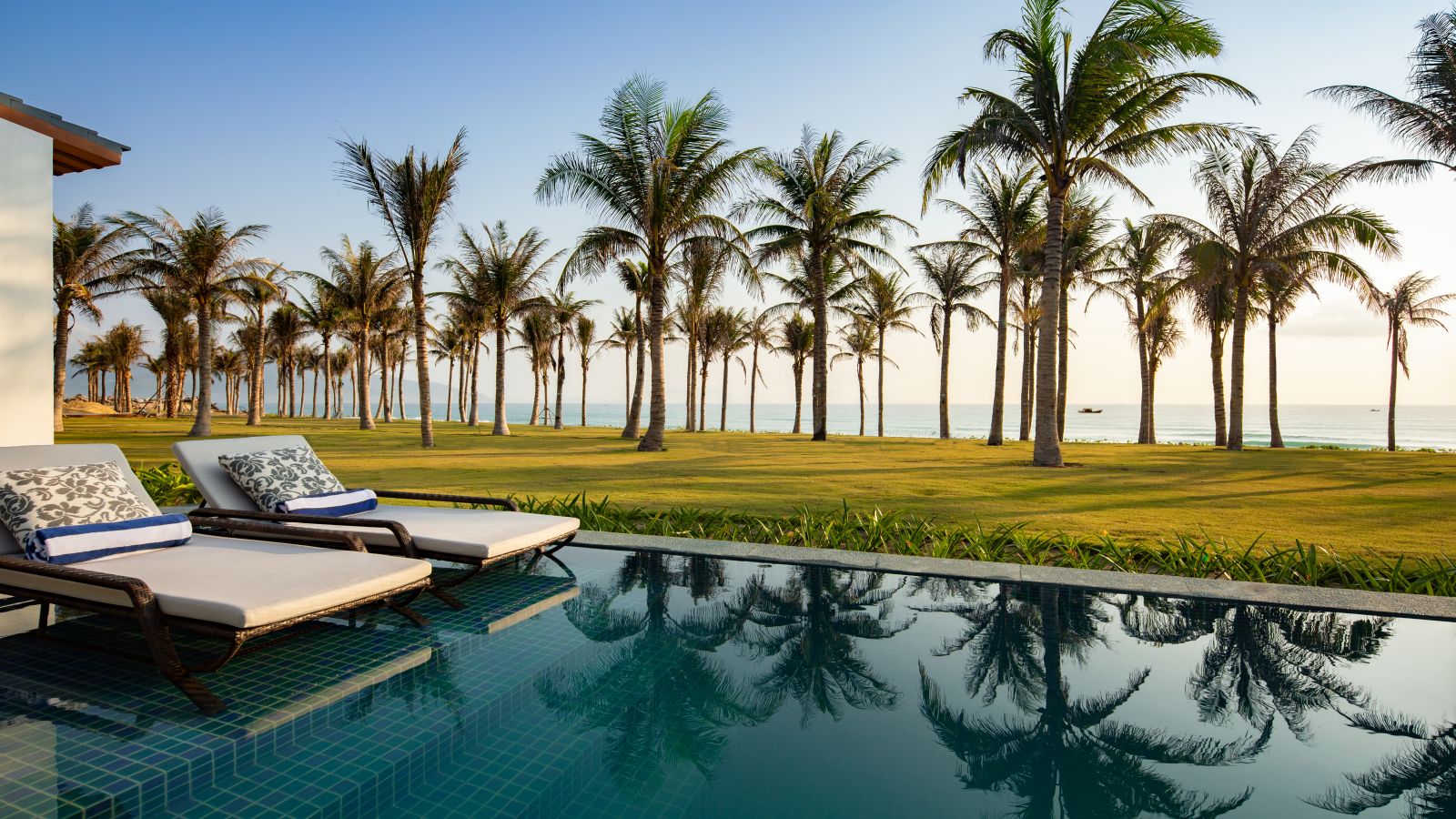 Radisson Blu Resort Cam Ranh ra mắt loạt trải nghiệm mới cho kỳ nghỉ gia đình hè 2025