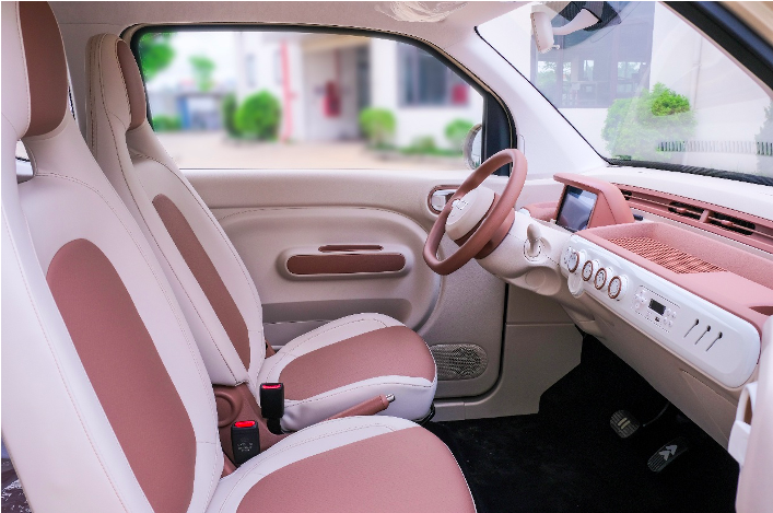 Fawcar Việt Nam ra mắt Bestune Xiaoma 222, ưu đãi lớn khi khách hàng xuống tiền